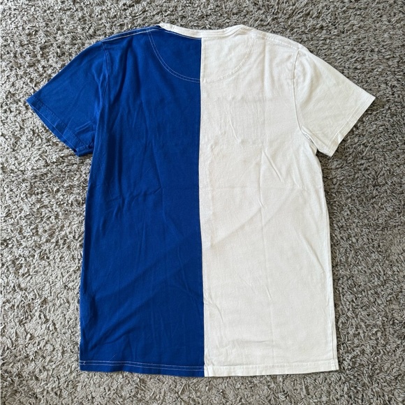 Hollister California - Spliced Blue/White Embroidered T-Shirt - Picture 5 of 5